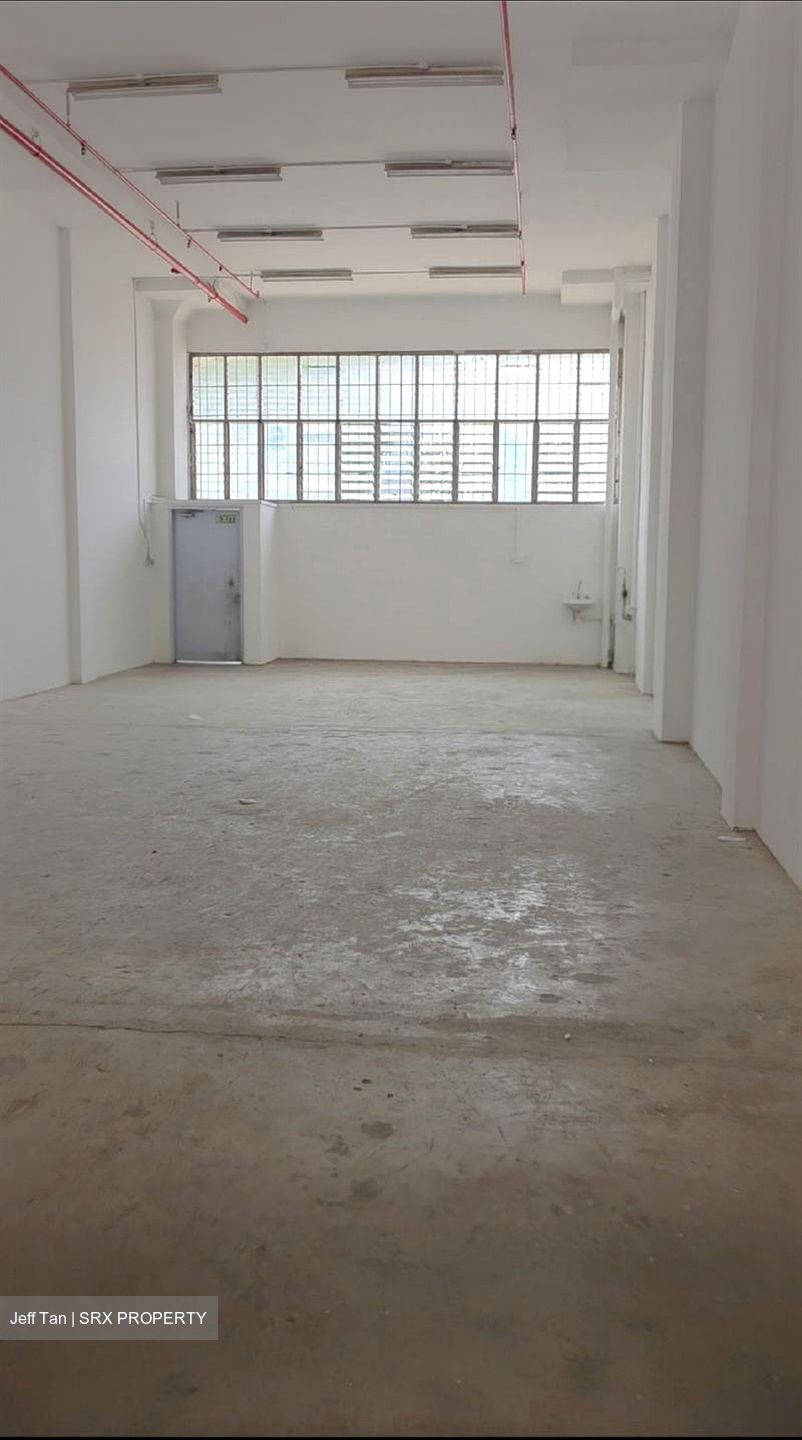 Shun Li Industrial Complex (D14), Warehouse #610225301
